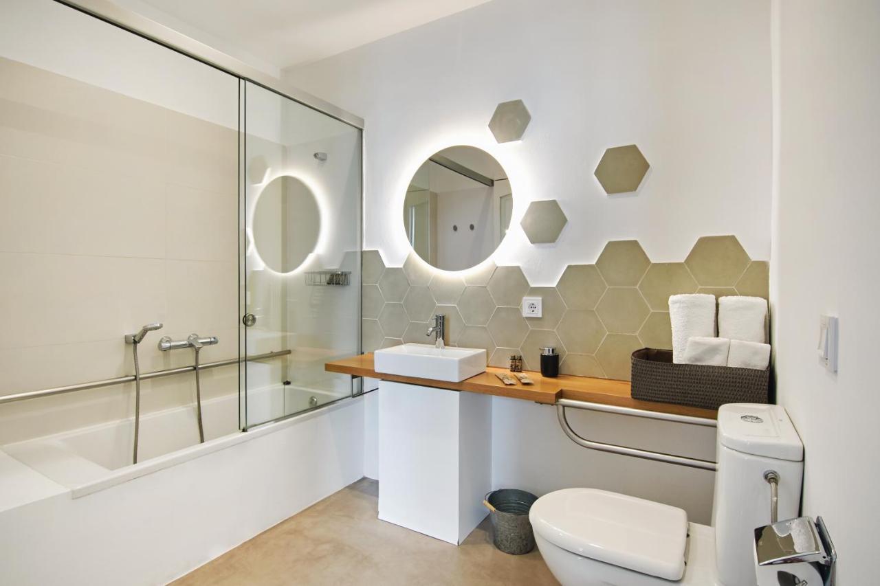 Mon Hotel Ciutadella  Luaran gambar